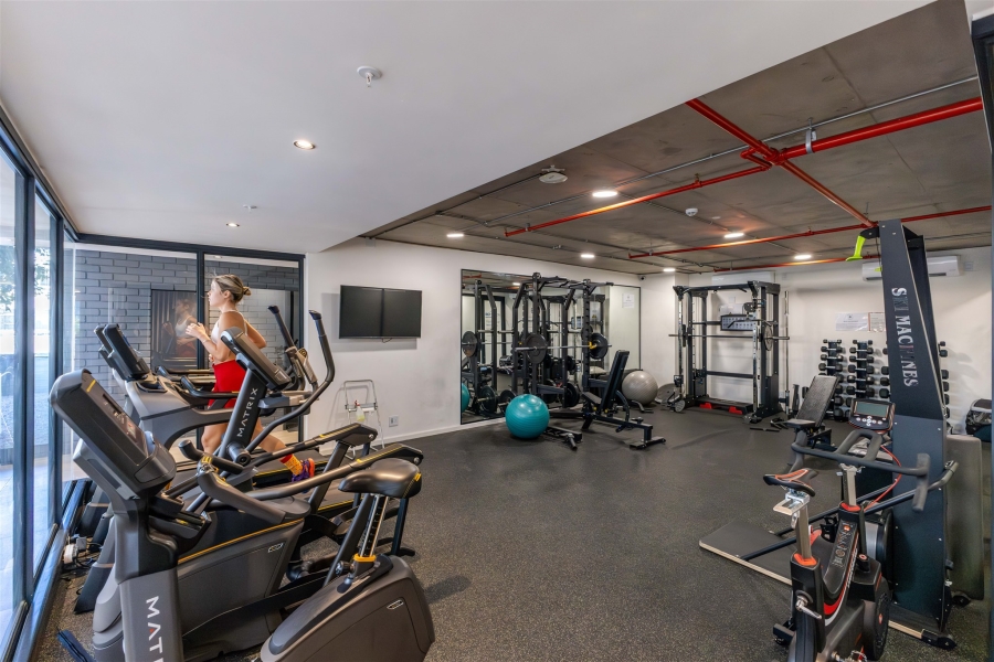To Let 2 Bedroom Property for Rent in Sea Point Western Cape